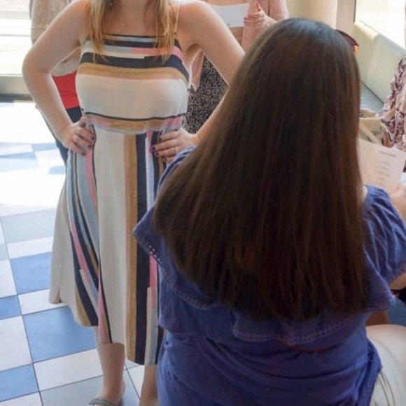 Universal Thread MIDI Dress - Size M - Picture 6 of 6